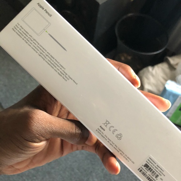 Apple Pencil - Picture 3 of 3